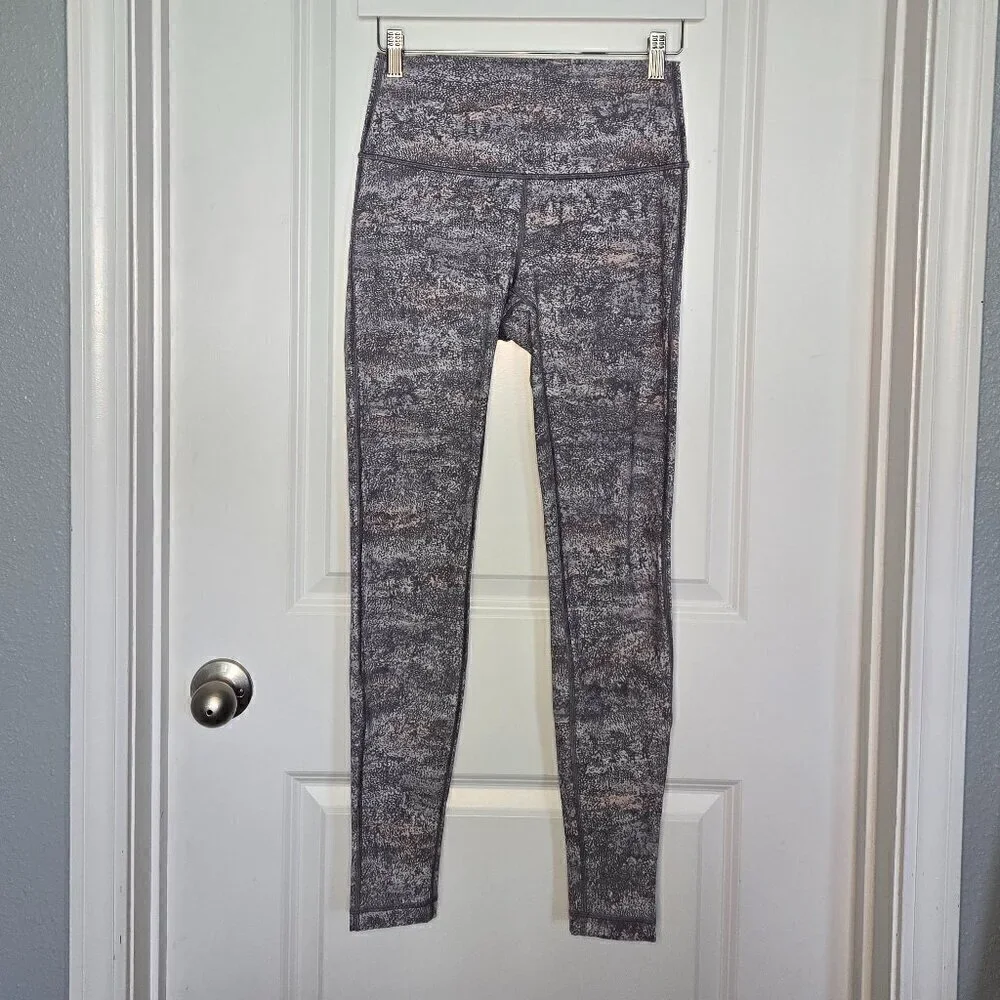 Lululemon Wunder Under High-Rise Tight 28
